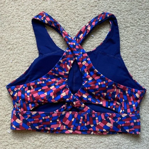 Fabletics Razorback Sports Bra - Picture 2 of 2